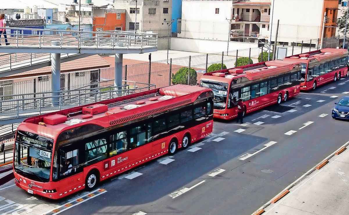 En Sinaloa matan a 5 personas en tres hospitales