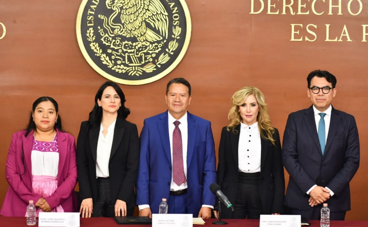 Familia, gabinete y otros poderes en lugares destacados durante el primer informe de Sheinbaum; fila a fila de sus invitados