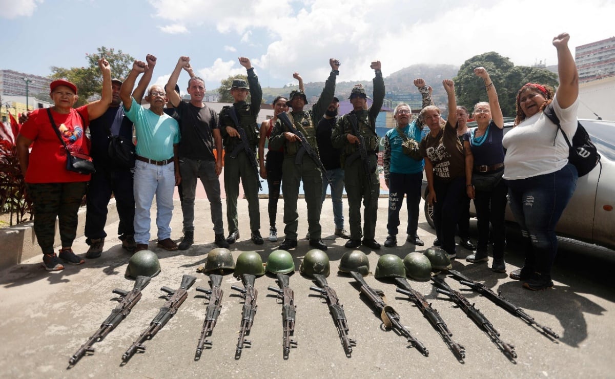 Marines de EU practican maniobras de desembarco en Puerto Rico entre creciente presión sobre Venezuela