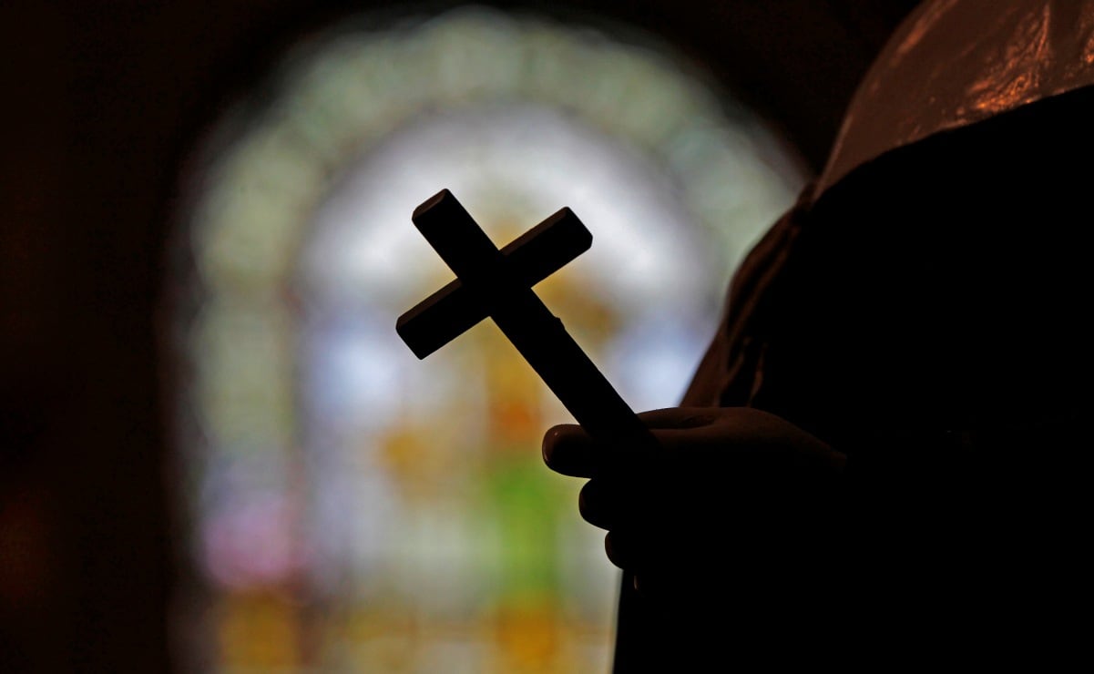 Accidente vehicular en Anillo Periférico deja una persona sin vida; hay otros dos lesionados