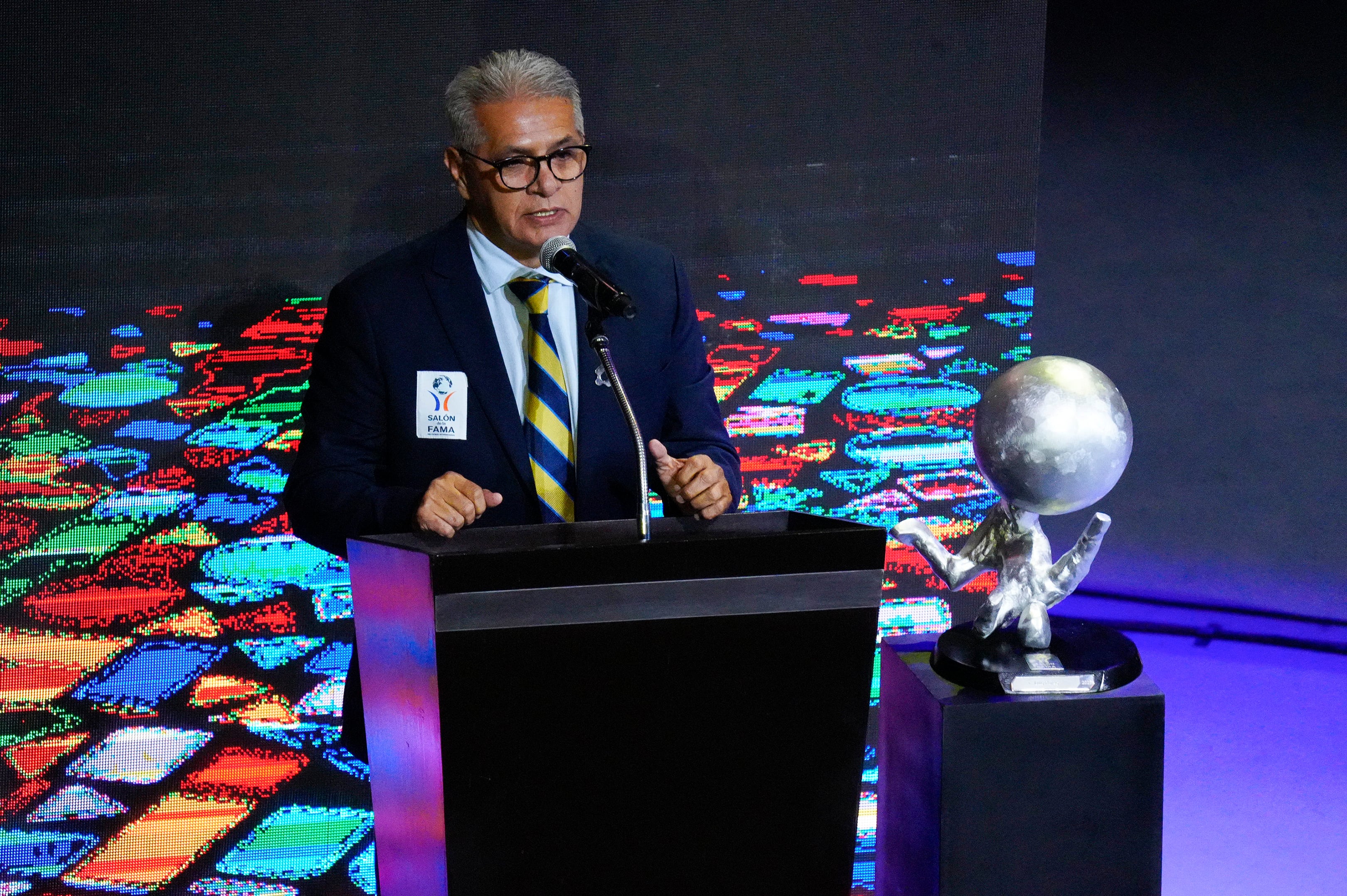 Mario Delgado: 2026 no será el año del Mundial, sino del fin del analfabetismo; Beca Rita Cetina se ampliará