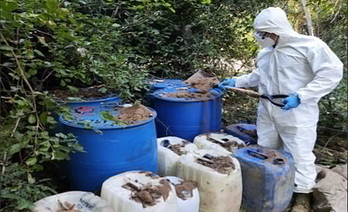 Tope a comisiones enfrenta a bancos con autoridades