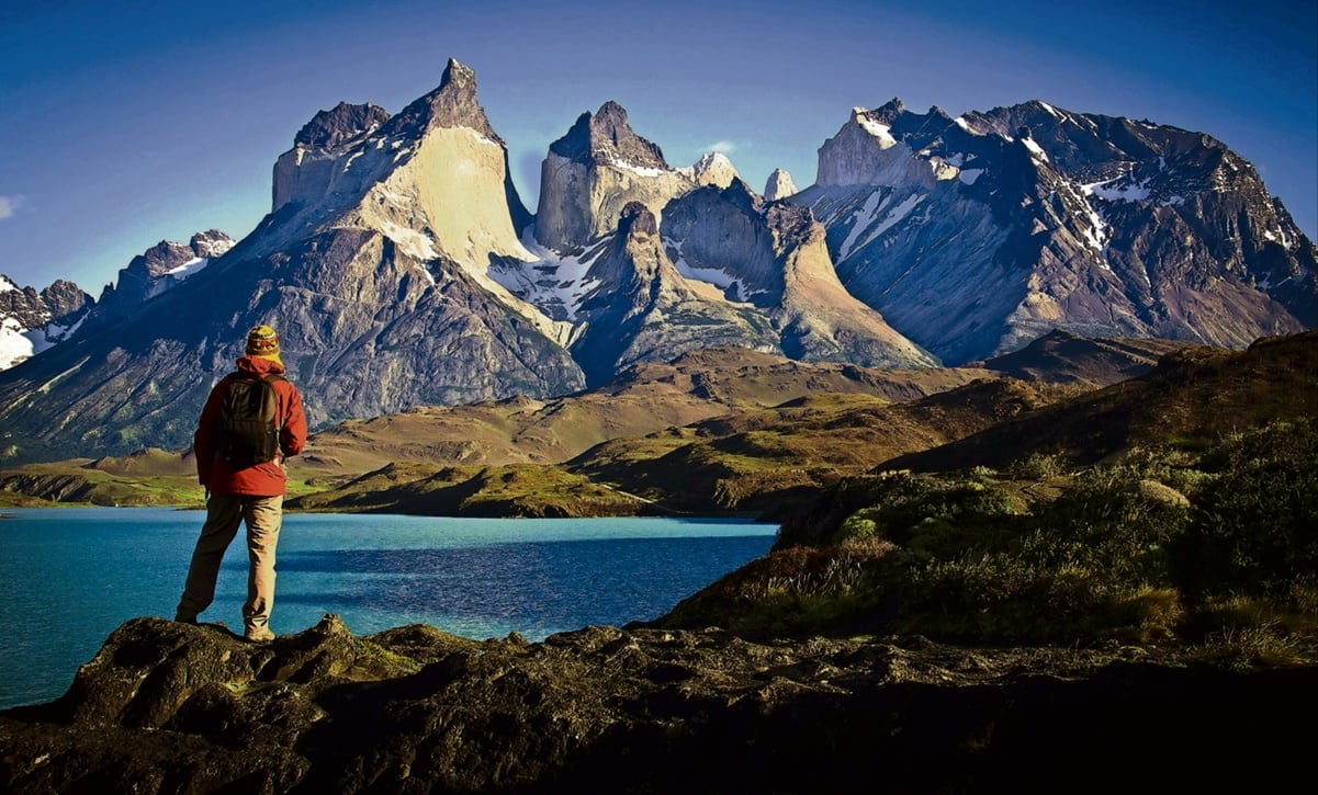 Acciones de Nvidia suben casi un 4 % tras anunciar aumento de beneficios trimestrales