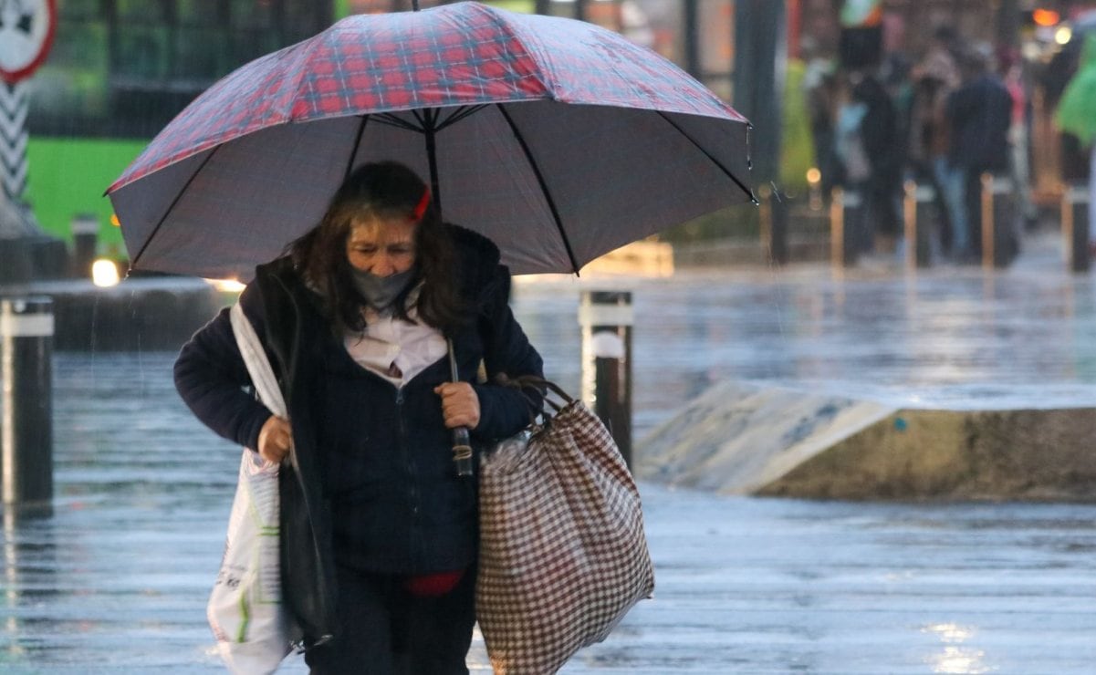 ¡No olvides el paraguas! Reportan lluvias fuertes en al menos cuatro alcaldías de CDMX; hay posibilidades de caída de granizo
