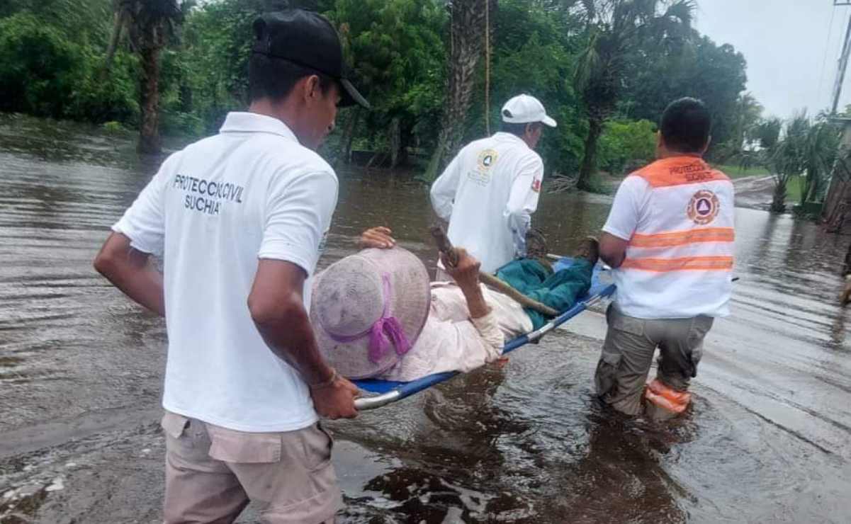 Lluvia colapsa San Cristóbal de las Casas; reportan inundaciones, daños en decenas de viviendas y vehículos varados
