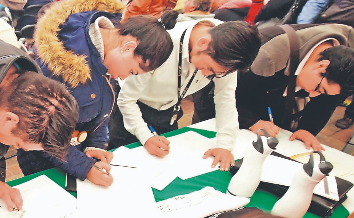 Se agudiza conflicto en Universidades de Yucatán; maestros toman instalaciones en dos escuelas y exigen mejoras laborales