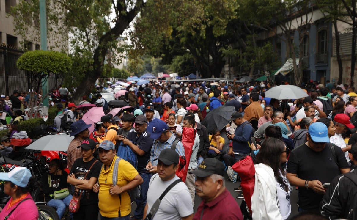 Aumento salarial del 100% y abrogación de Ley del ISSSTE 2007; estas son todas las exigencias de la CETEG