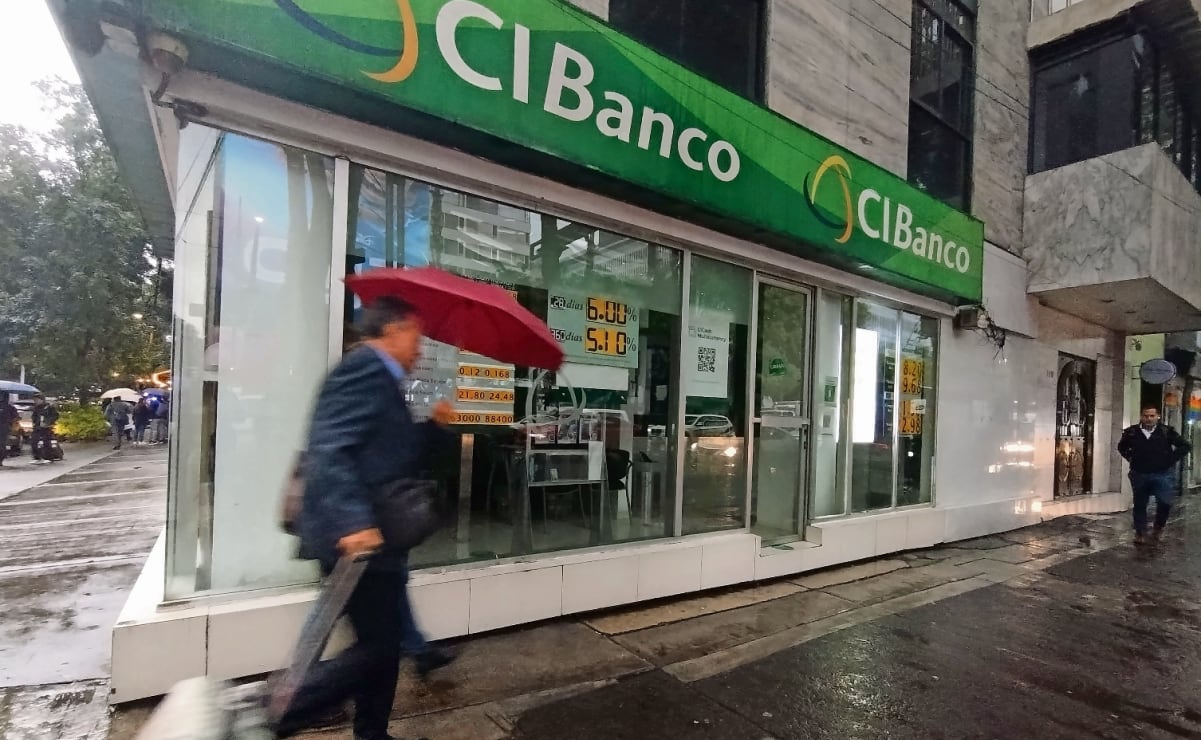 Julio César Chávez cerca de llorar al hablar de su hijo; 