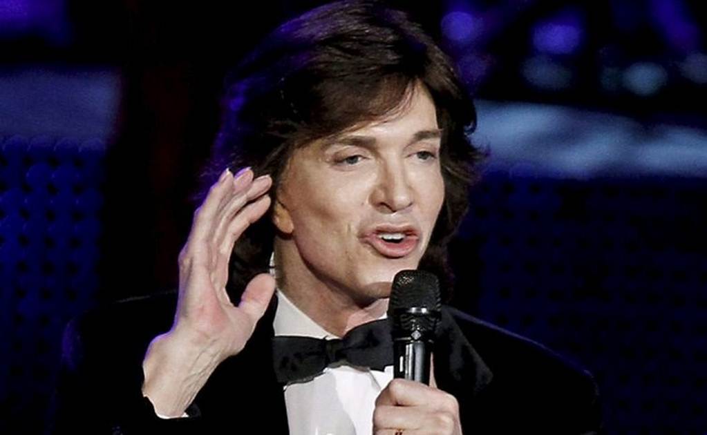 Escultura de Camilo Sesto pagada por sus fans formará parte del museo dedicado al cantante 