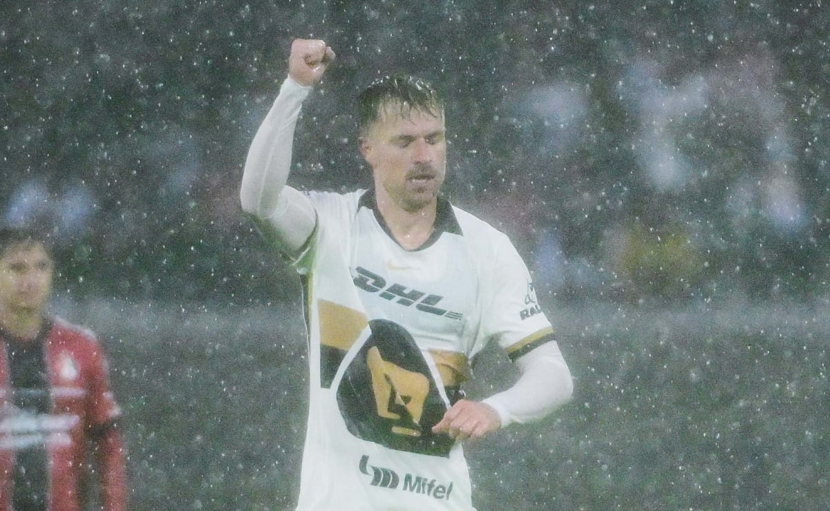 Fernando Ortiz regresa al banquillo; dirigirá a un histórico de Chile 