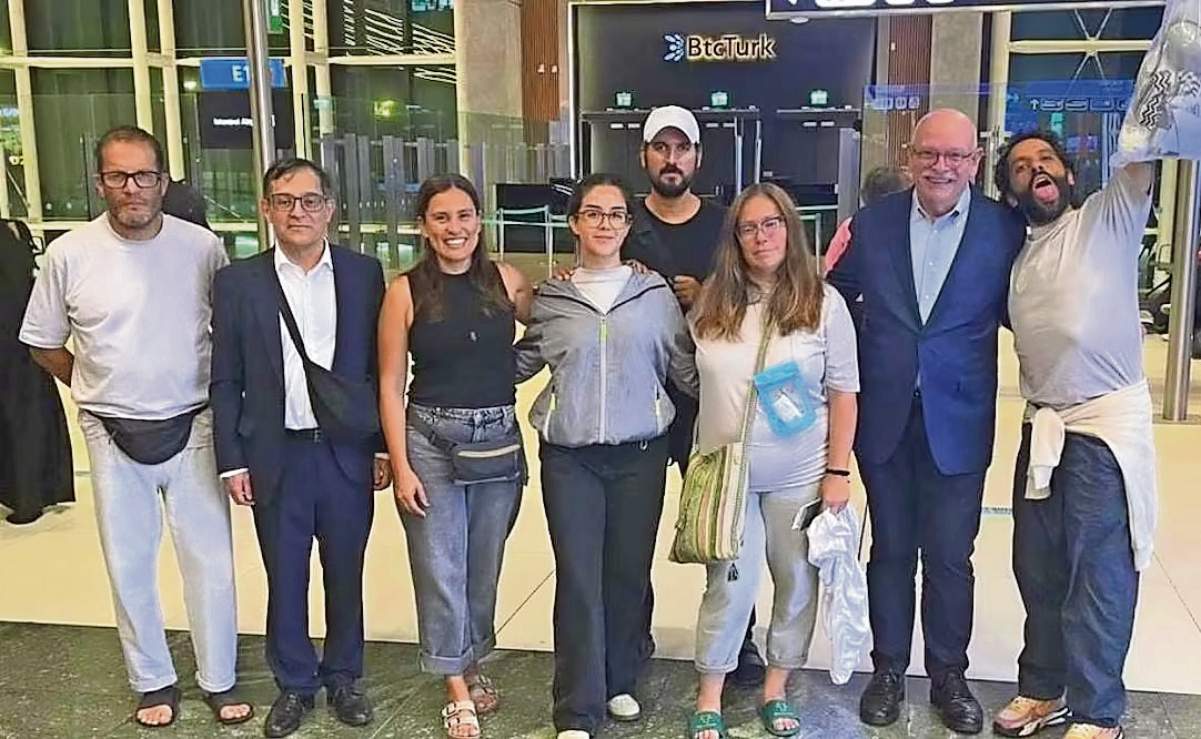 Javier Hidalgo, director del Pilares, anuncia que está libre de cáncer; celebra la 