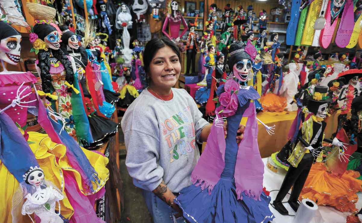 Estiman que festejo por Día de Muertos en Michoacán deje una derrama económica de 500 mdp; esperan a más de 420 mil visitantes