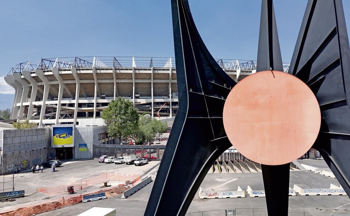 UNAM entrega videos a la Fiscalía CDMX tras muerte de aficionado del Cruz Azul en Estadio Olímpico; refrenda apoyo a la familia