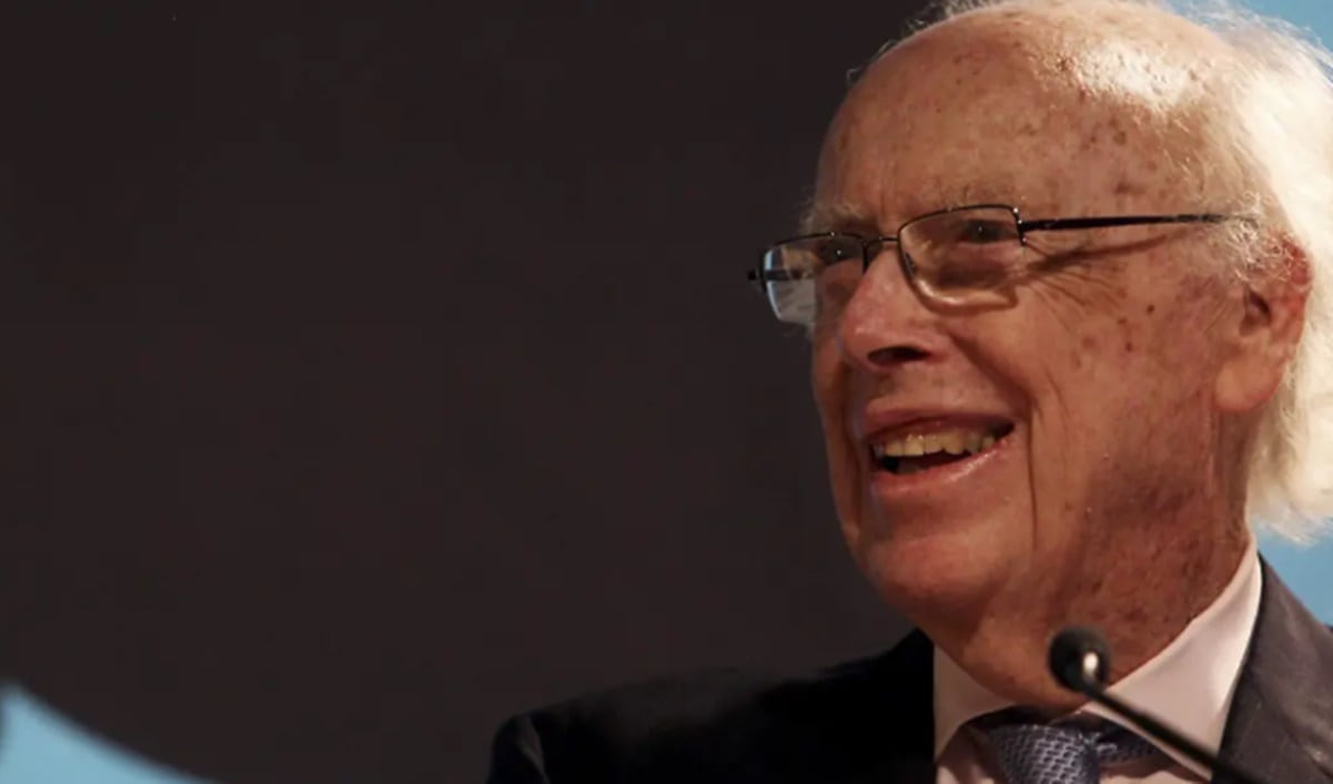 Emmanuel Macron llega a México para encuentro con Sheinbaum; lo recibe el canciller De la Fuente  