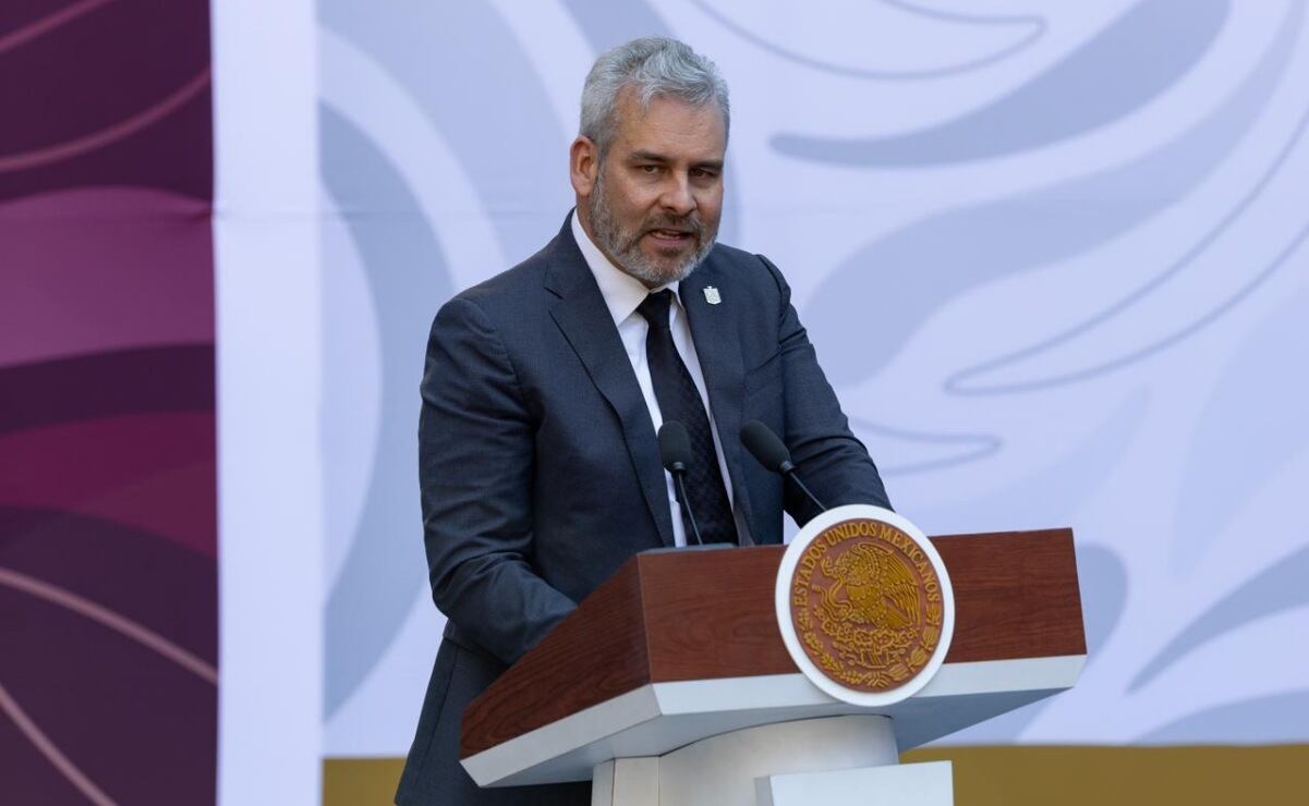 Canciller De la Fuente participa en Cumbre CELAC-UE en Colombia; se privilegia el diálogo para la paz, dice