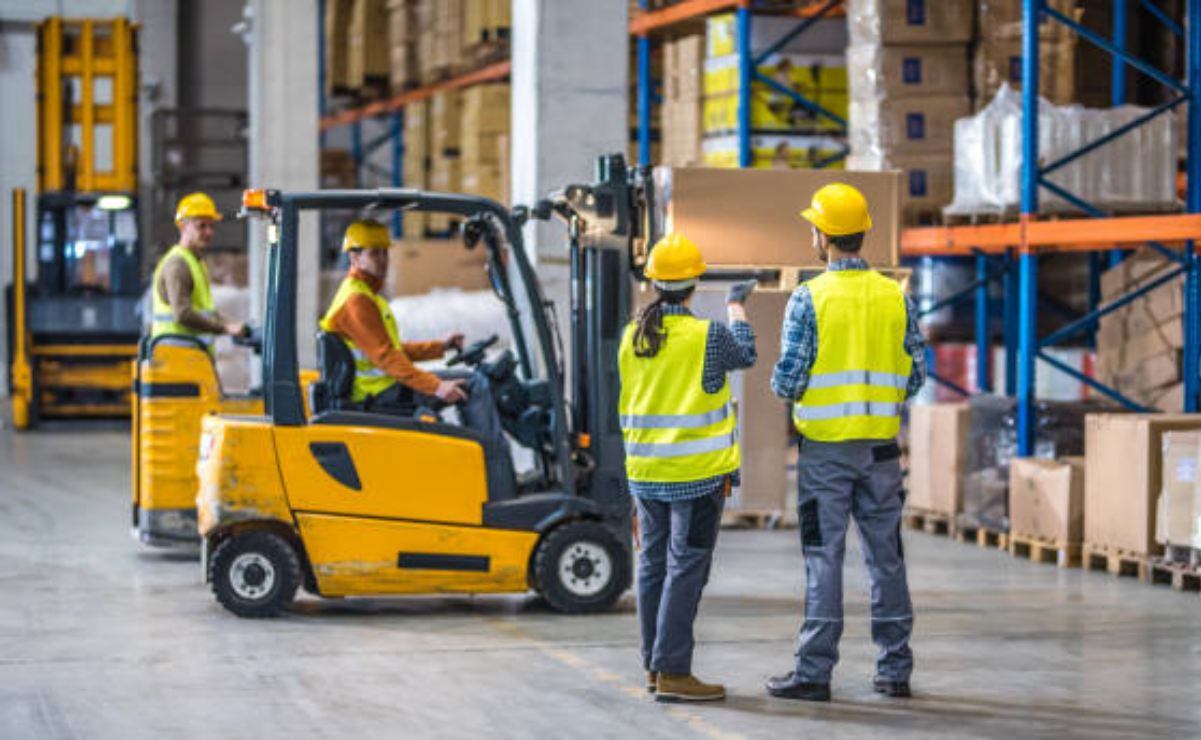 Quieren aumentar deducción del ISR por compra de autos