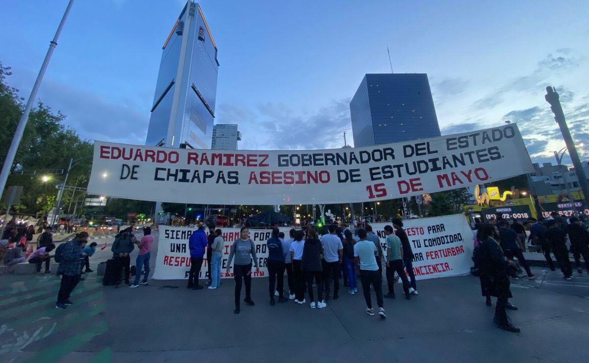 Alejandro Moreno exhibe inundaciones en clínica 53 del IMSS; instituto atribuye daños a intensas lluvias 