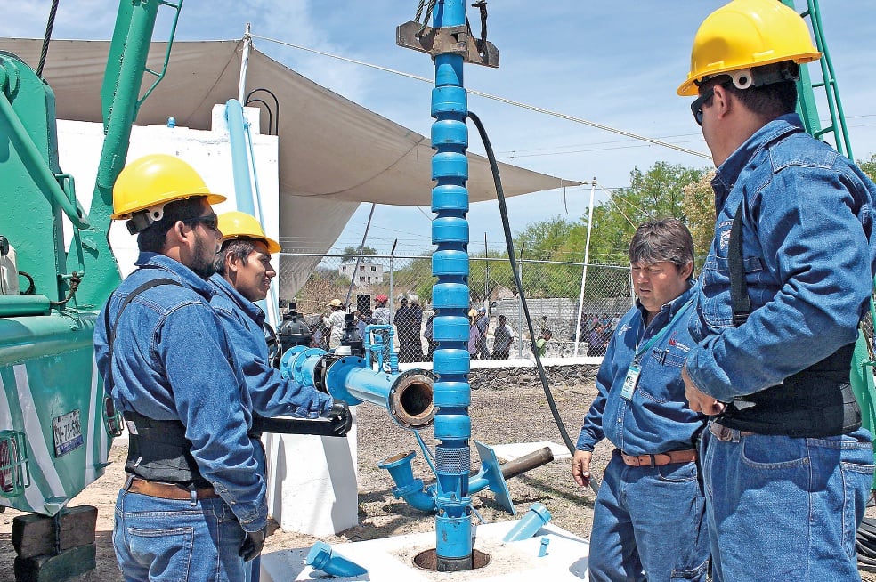 No cesa la extracción de basura de la presa Río Becerra 