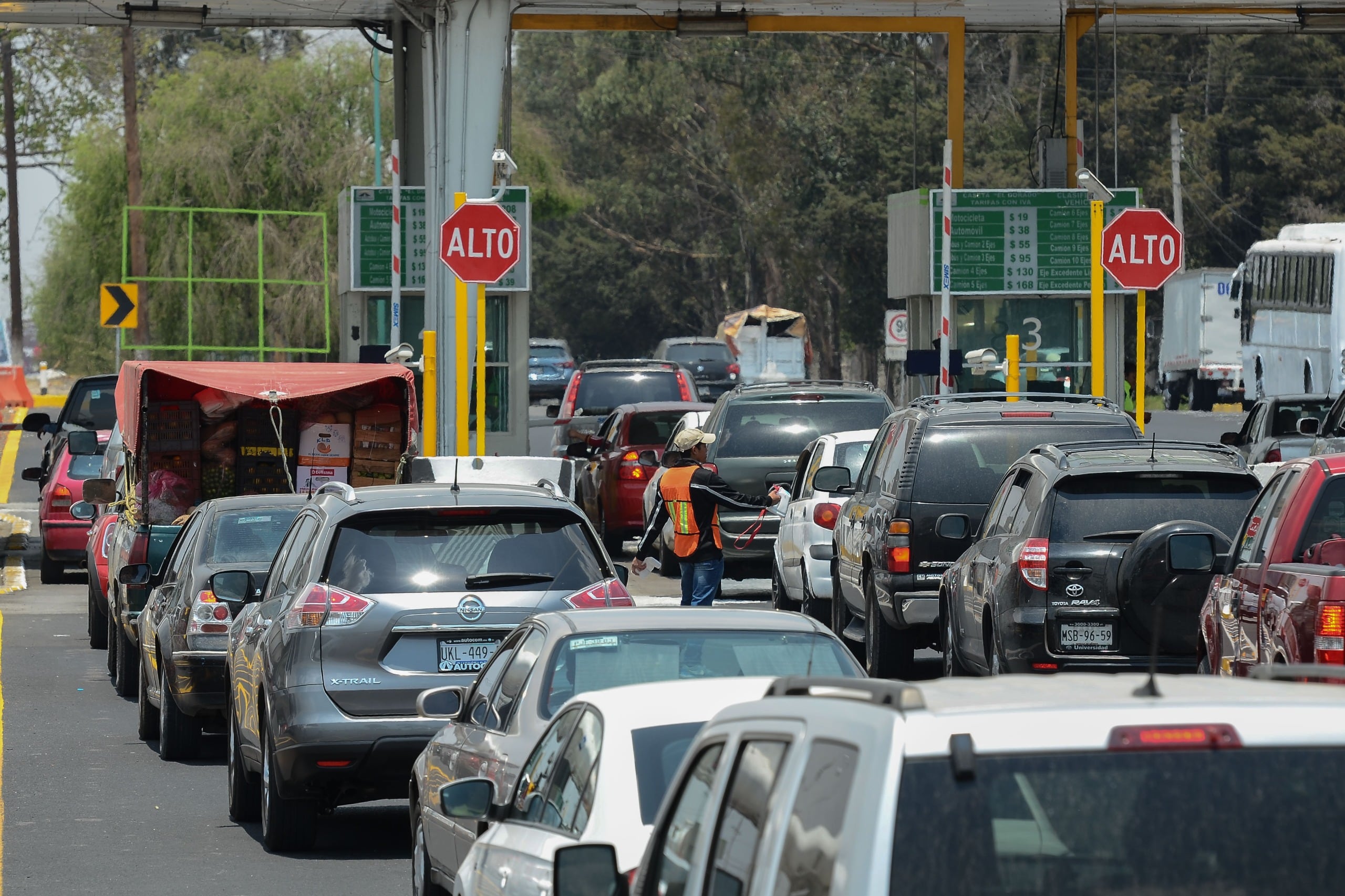 En 15 días se han bacheado 3 km de Periférico Norte