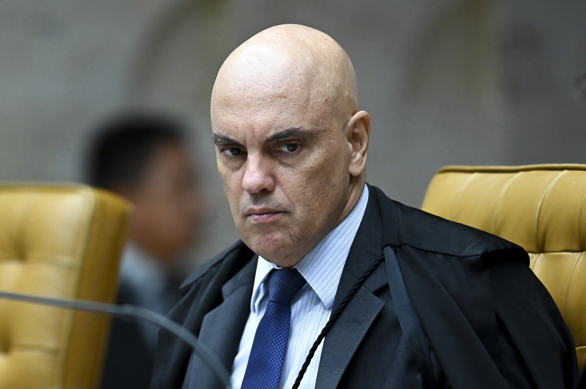 Exhiben presunto error en guion de 