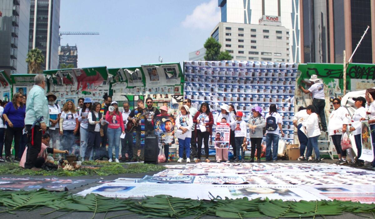 Quitan de Reforma a 57 comerciantes 