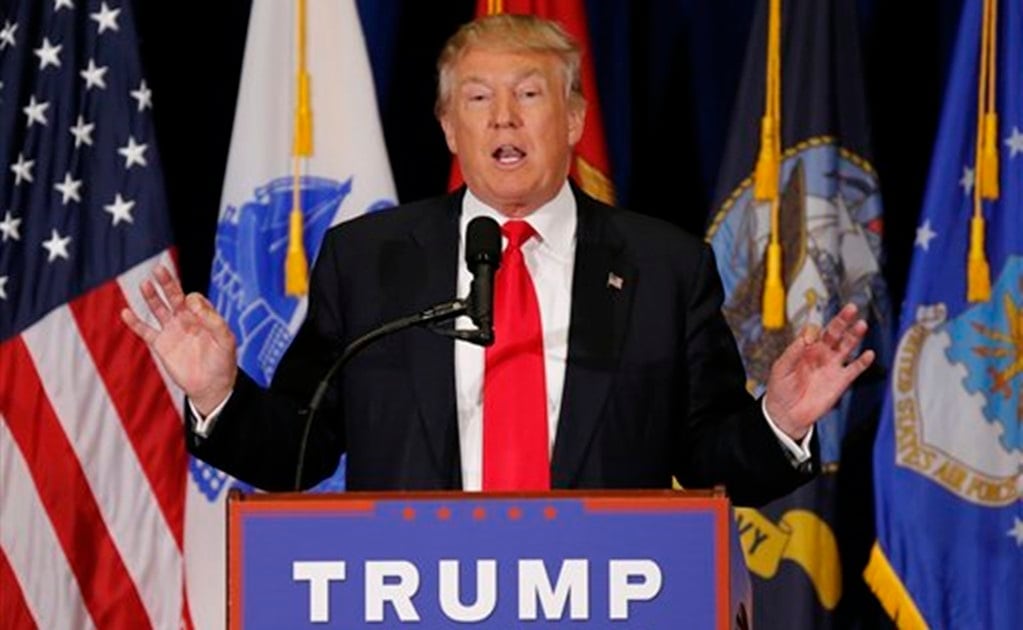 Trump culpa a energías renovables por aumento en precio de la electricidad; las llama 