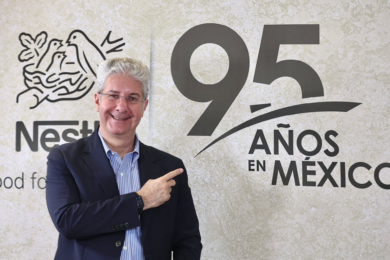 Por cuarta ocasión, UNAM dona libros a 35 mil nuevos estudiantes de bachillerato; entrega 140 mil ejemplares
