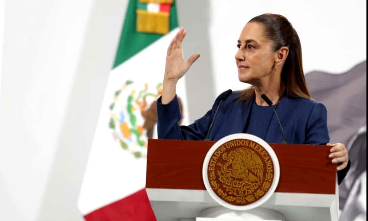 Fey prefiere pensar con la cabeza que con la IA