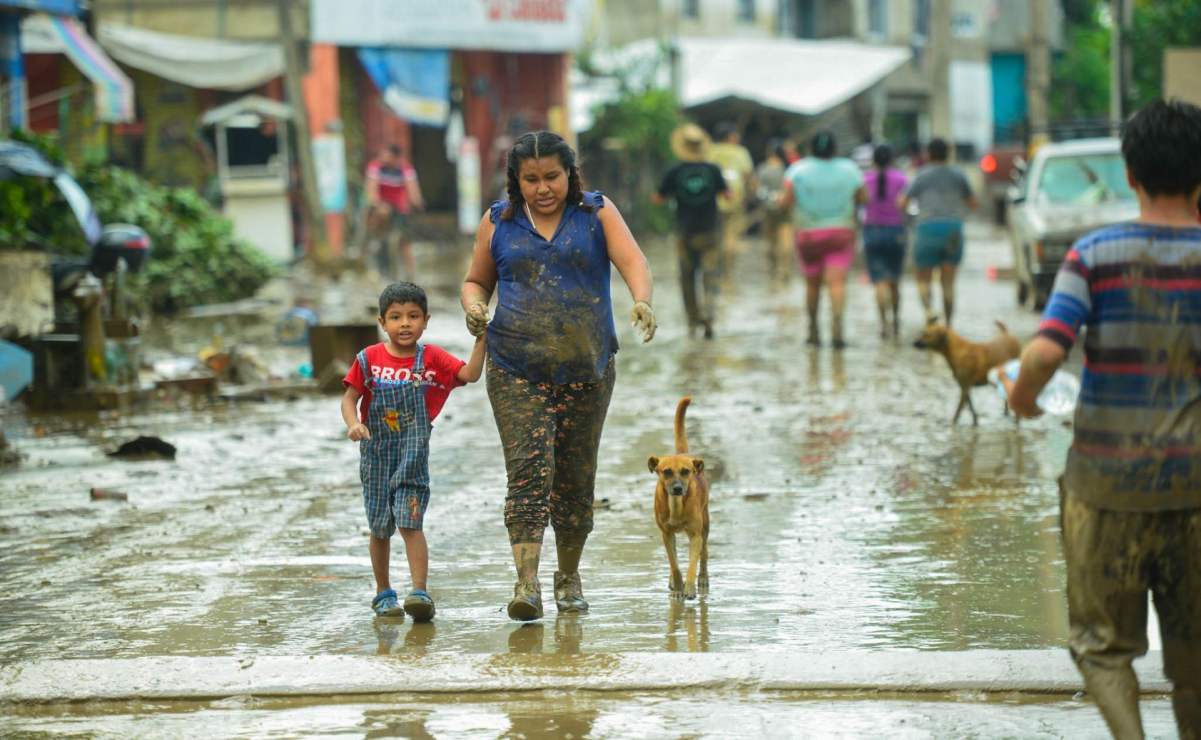 Morena abre centro de acopio para afectados por lluvias en cinco estados; revisa aquí qué puedes donar