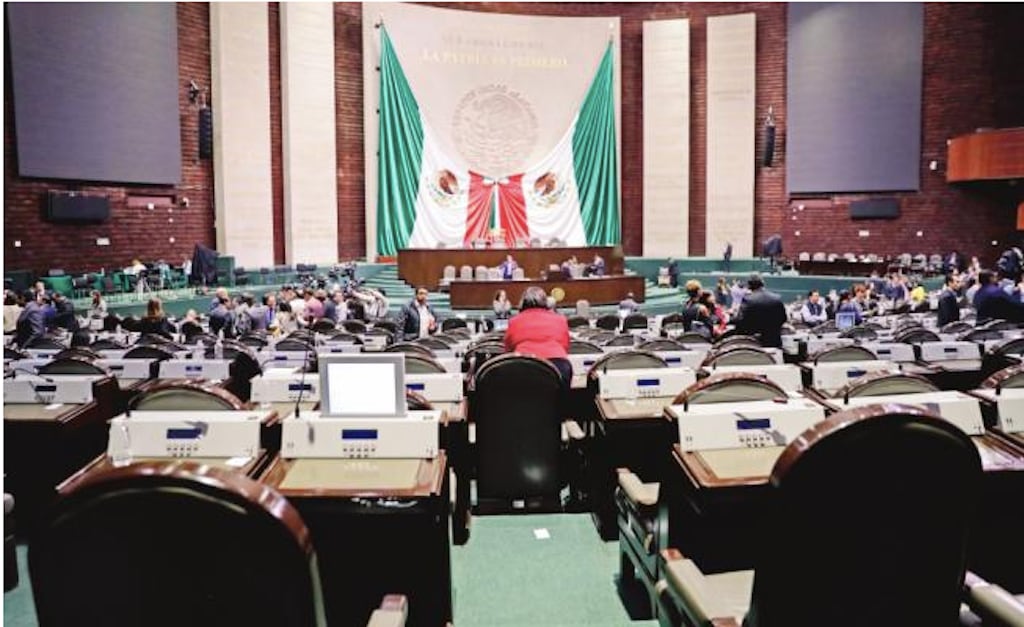 Senado avala reformas a Ley de Amparo en fast track; turnan al Ejecutivo