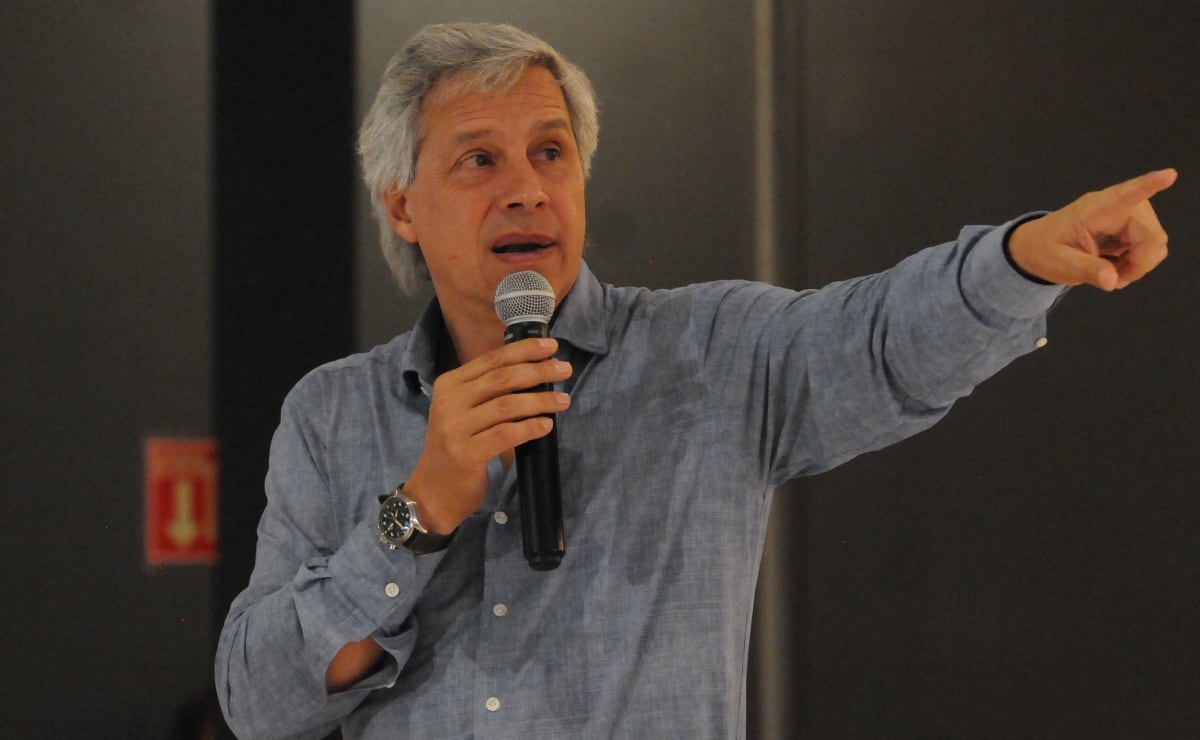 “Un bote de lodo a la vez, se va haciendo menos”; inician limpieza