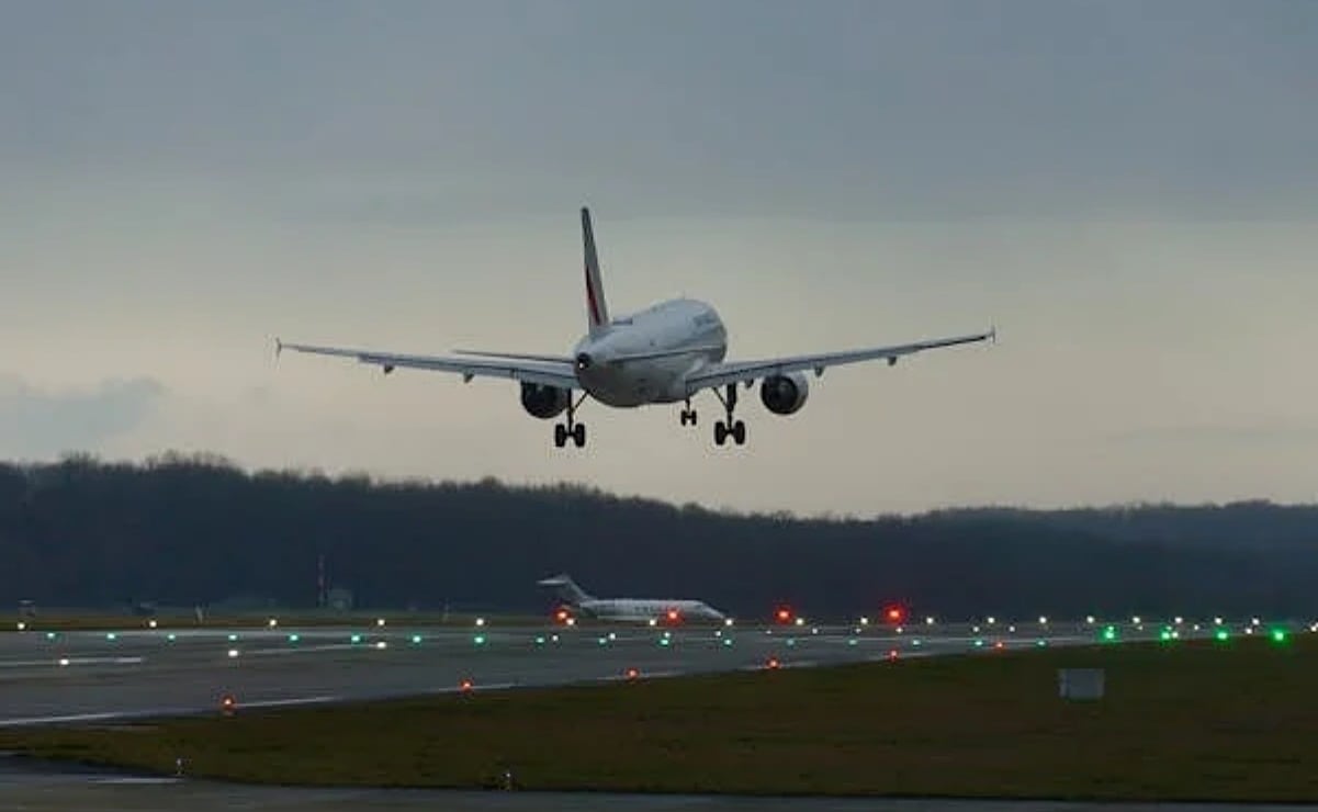 Dan banderazo de salida a otros tres trenes de pavimentación en el oriente del Edomex