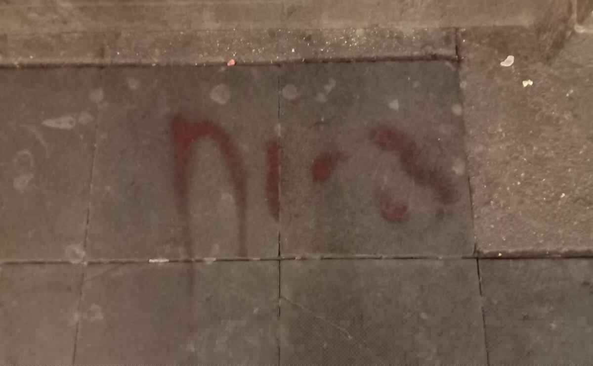 FOTOS: Intrusión en la frontera, estadounidenses colocan letreros de advertencia en playa de Tamaulipas