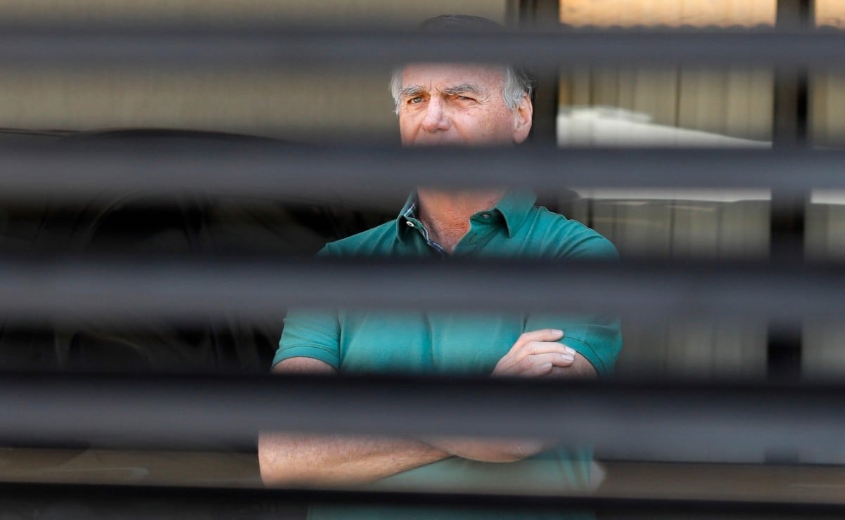 Bolsonaro es enviado a prisión por riesgo de fuga; intentó romper tobillera electrónica, dice juez