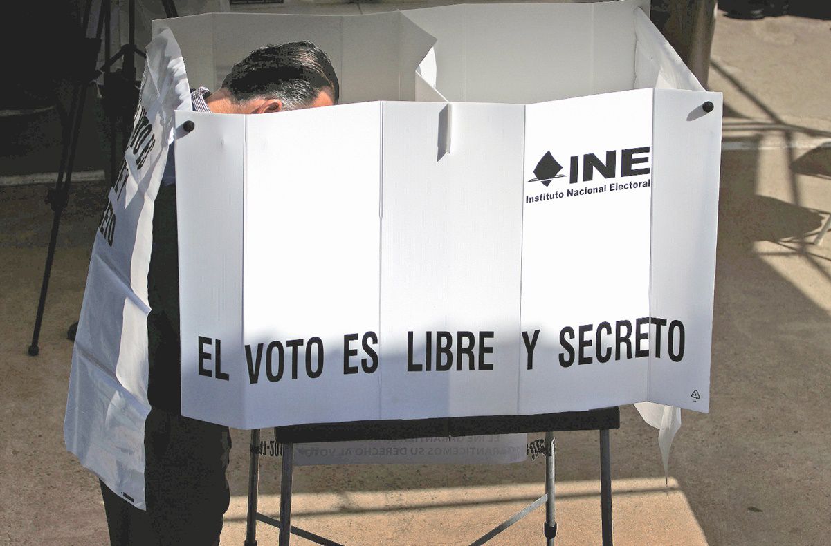 Tribunal electoral ordena reinstalación de Elizabeth Sánchez como presidenta del IEEPCO; había sido inhabilitada por un año