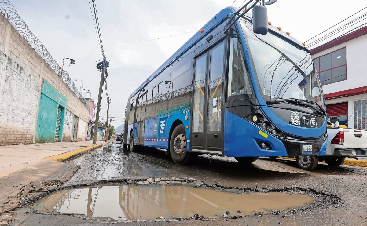 Noche de lluvias en CDMX; reportan encharcamientos, árboles caídos y colapso de un inmueble