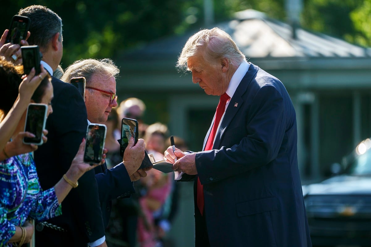 Trump pospone prohibición de TikTok en EU, hasta el 16 de diciembre