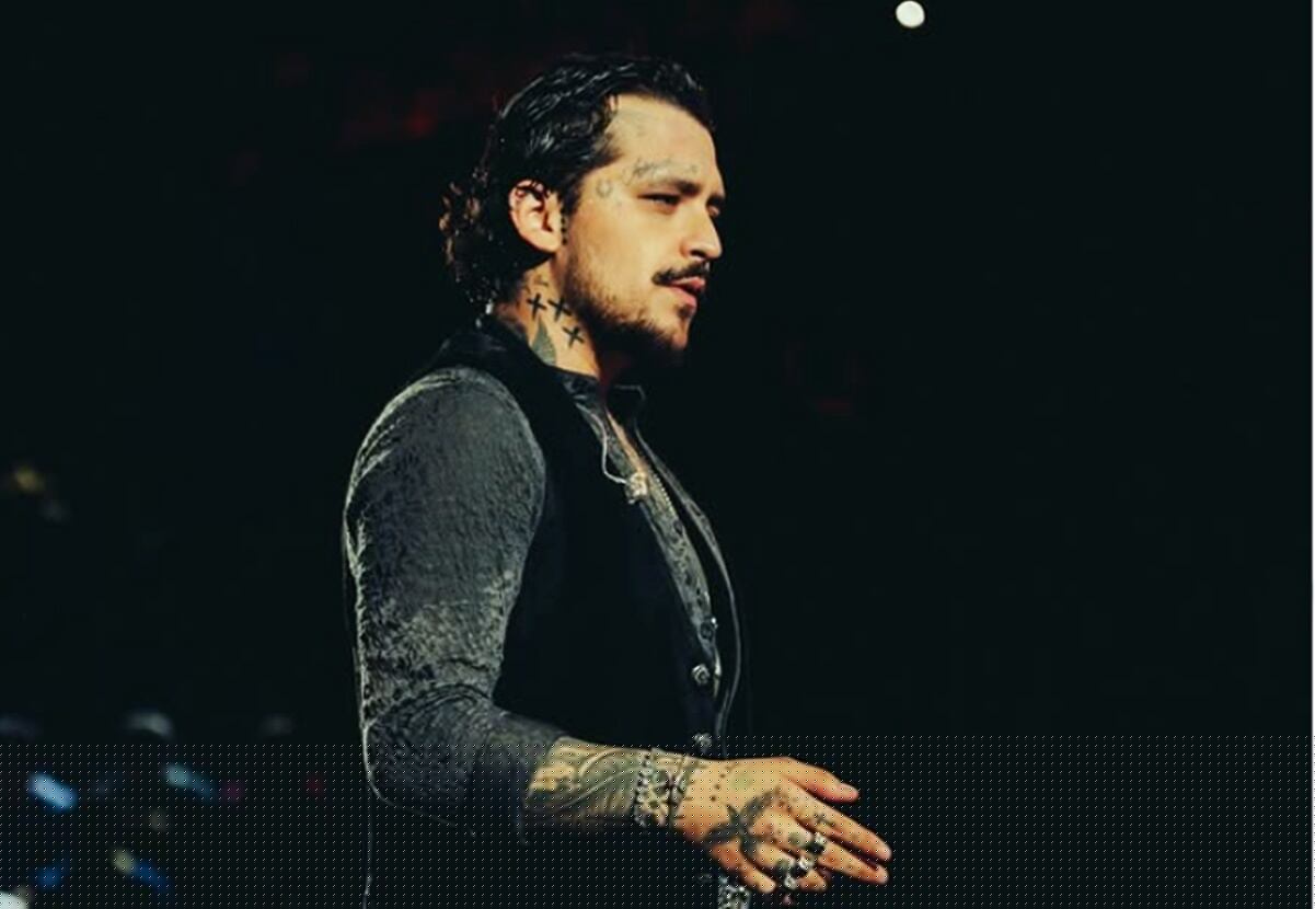 Desatan polémica letreros puestos en playa de Bagdad en Tamaulipas