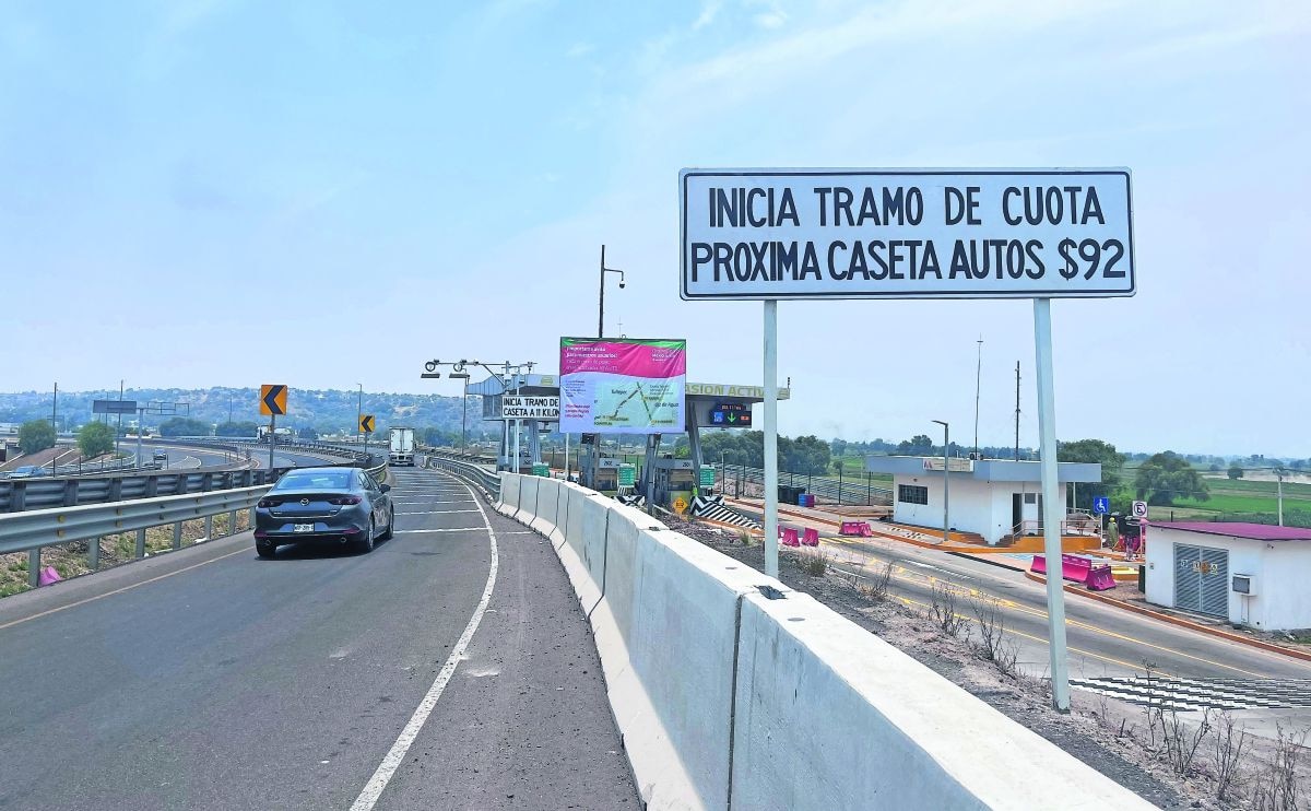 Puente peatonal es inestable, denuncian vecinos de Toluca