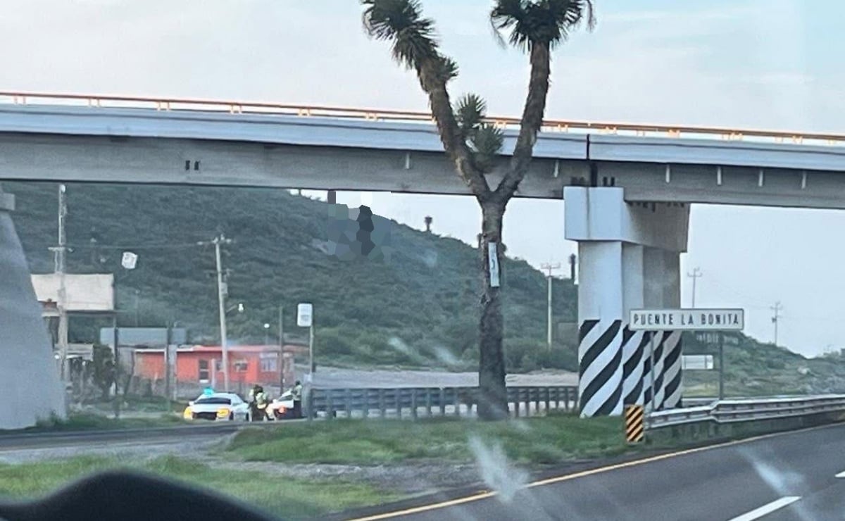 Volcadura de tráiler en Circuito Interior provoca caos vial; consulta aquí alternativas viales 