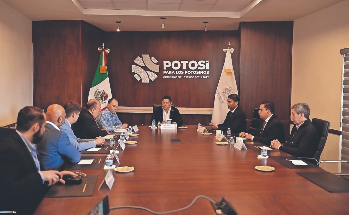 Exhibir abusos de Trump, necesario en vez de protestas violentas; León Krauze y Eunice Rendón dialogan en Con los de Casa