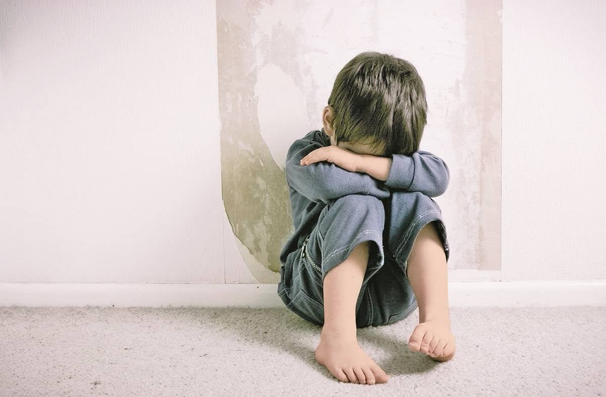Vinculan a proceso a maestra de kínder por abuso sexual de 8 niños y niñas en Guanajuato; es ingresada a penal de León