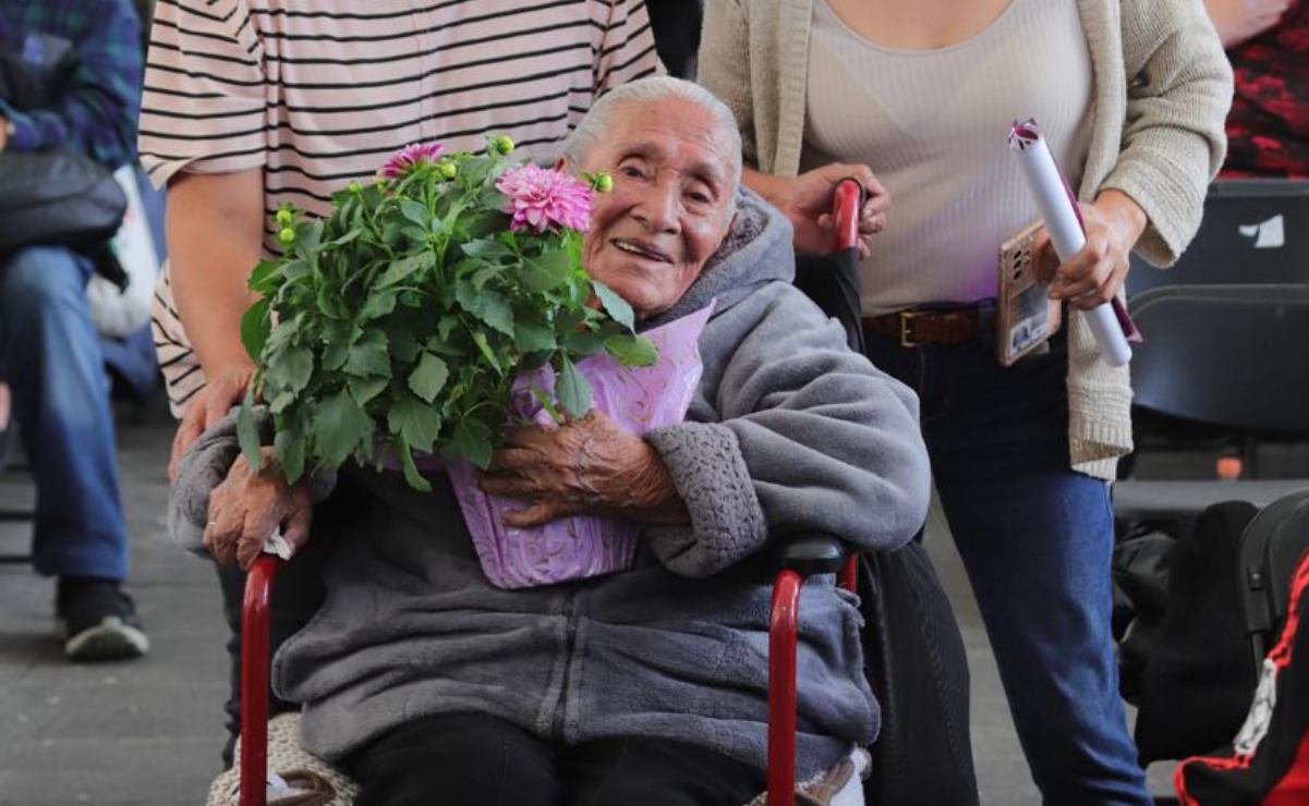 Papa pide reconocer como 