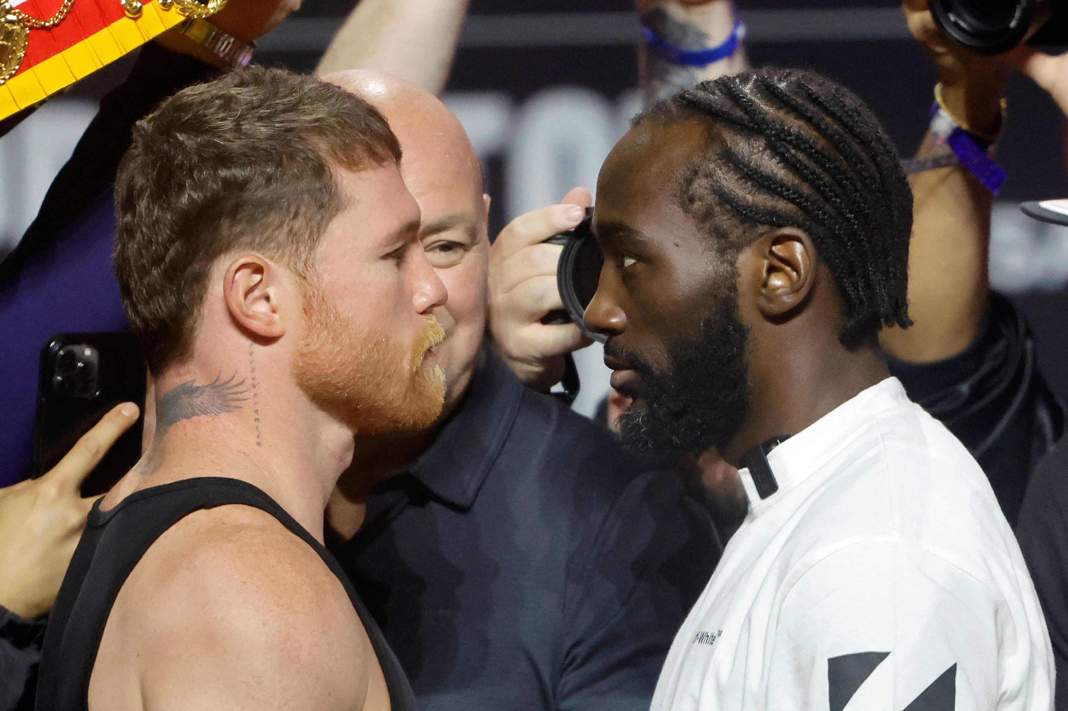 Julio César Chávez da su predicción para la pelea de Canelo vs Crawford; criticó al estadunidense por subir dos categorías