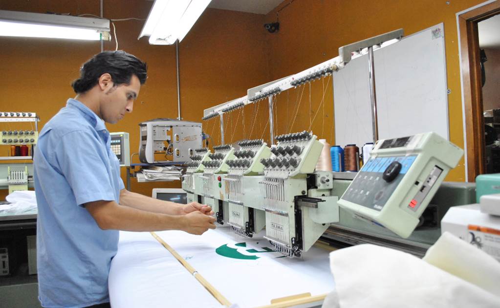 Cae 1.6% flujo de pasajeros del AICM durante agosto  