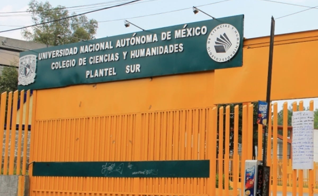 Velan en Veracruz restos del estudiante asesinado en CCH Sur