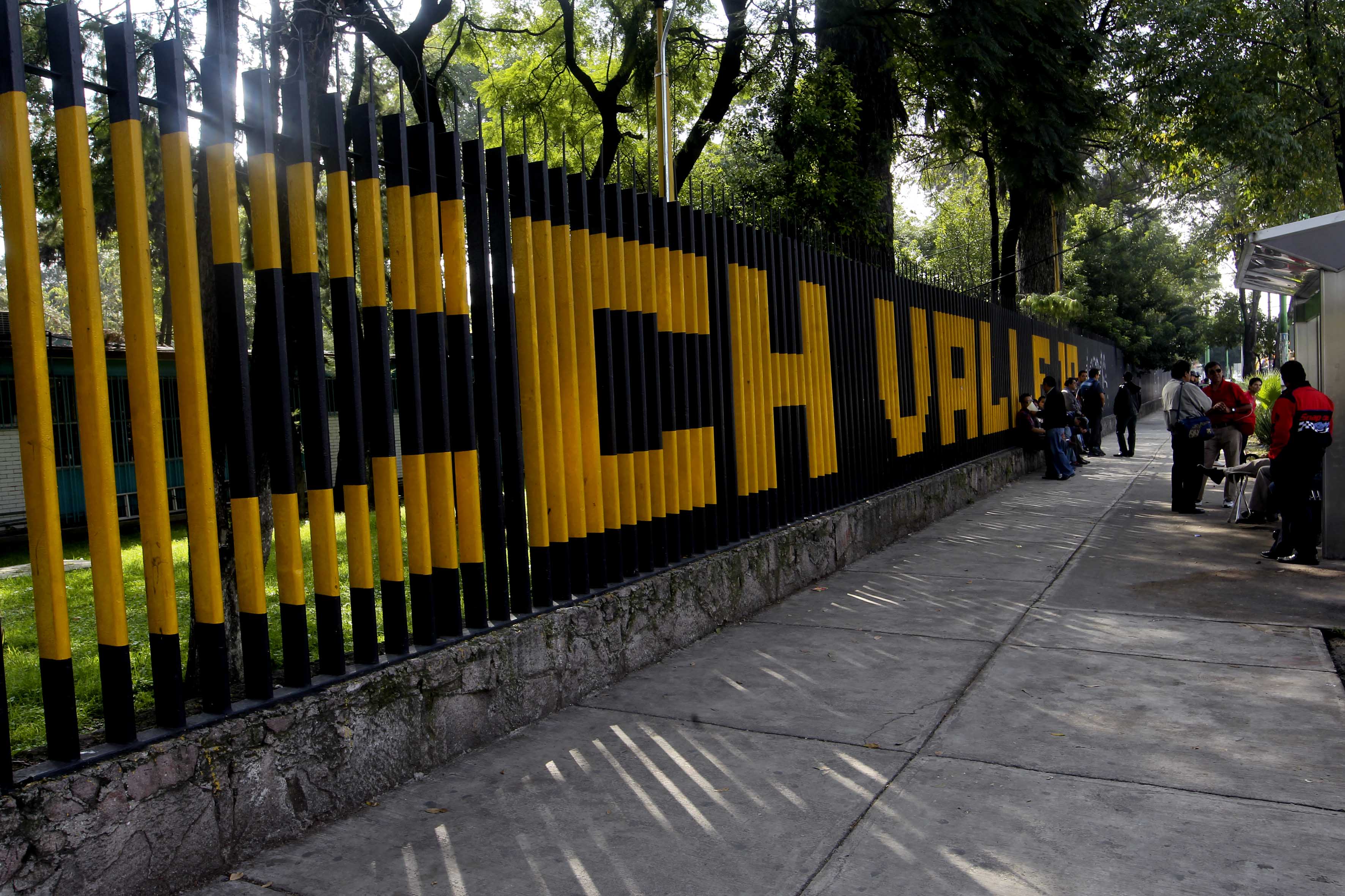 Vinculan a proceso a presunto homicida de aficionado de Chivas; permanecerá en prisión preventiva