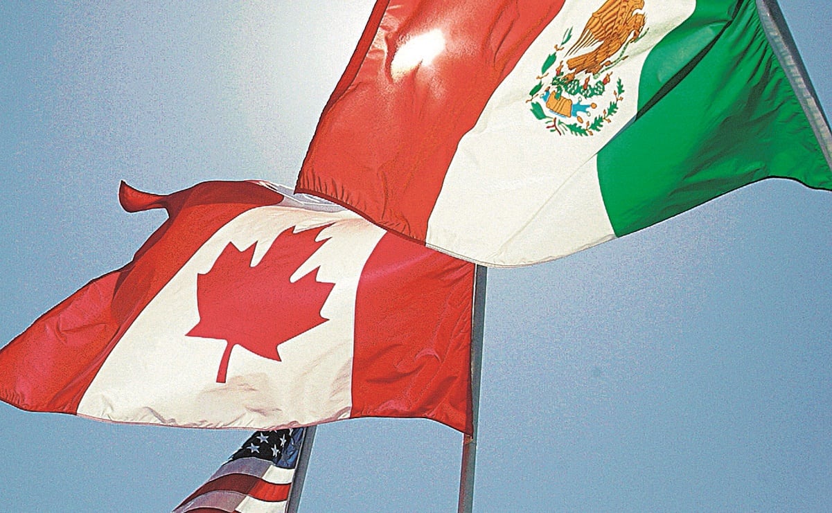 Adriana Malvido presenta “La Reina Roja” en Madrid