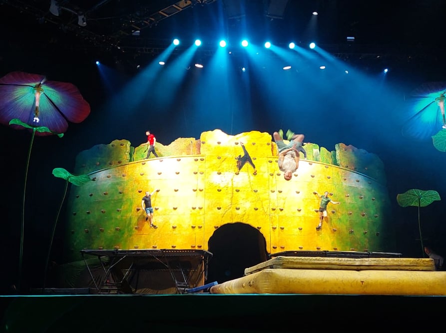 Así es “OVO” de Cirque du Soleil, el show que estará en el Palacio de los Deportes 