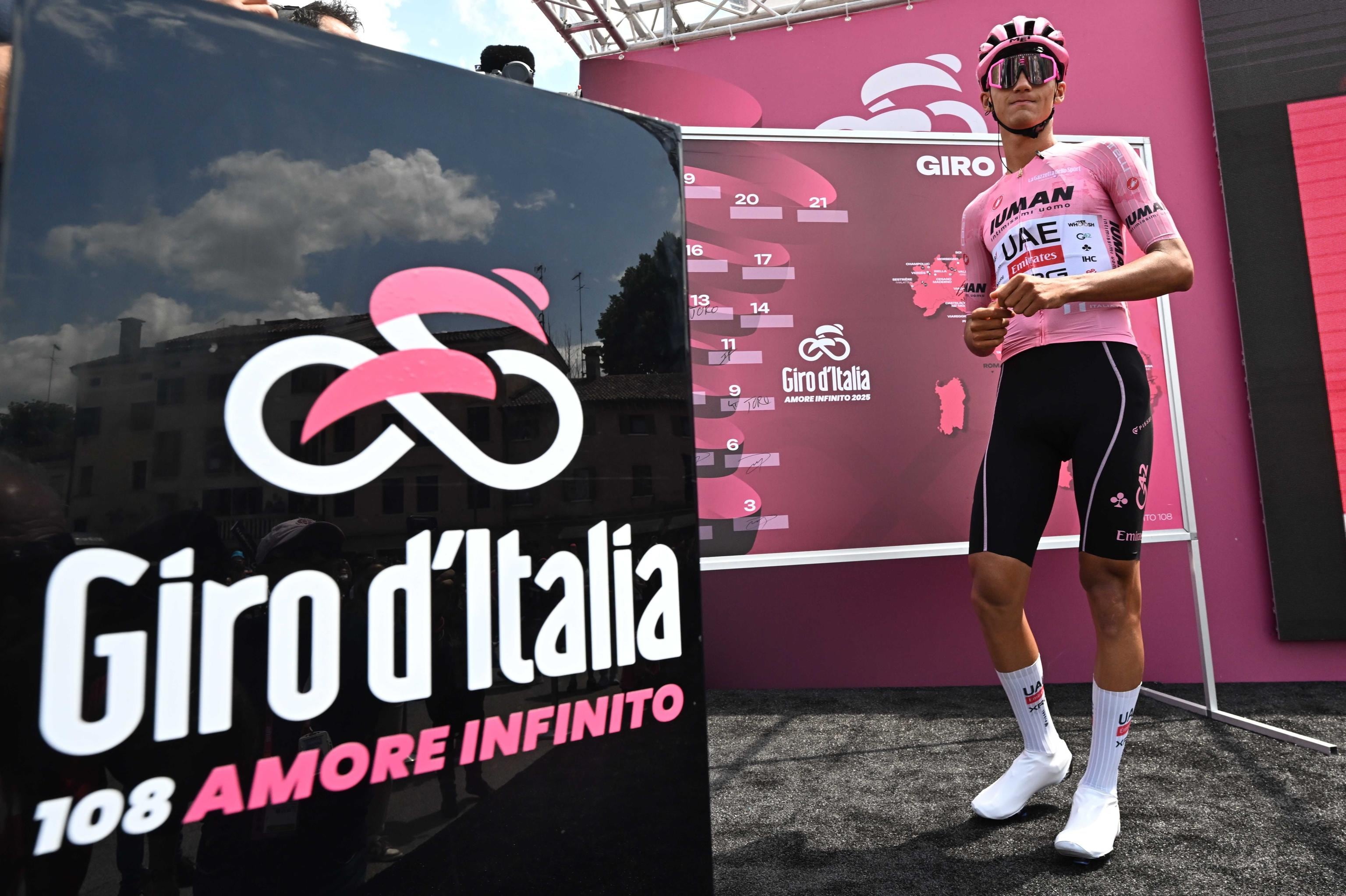 Del Toro no suelta el liderato y sigue brillando en el Giro de Italia